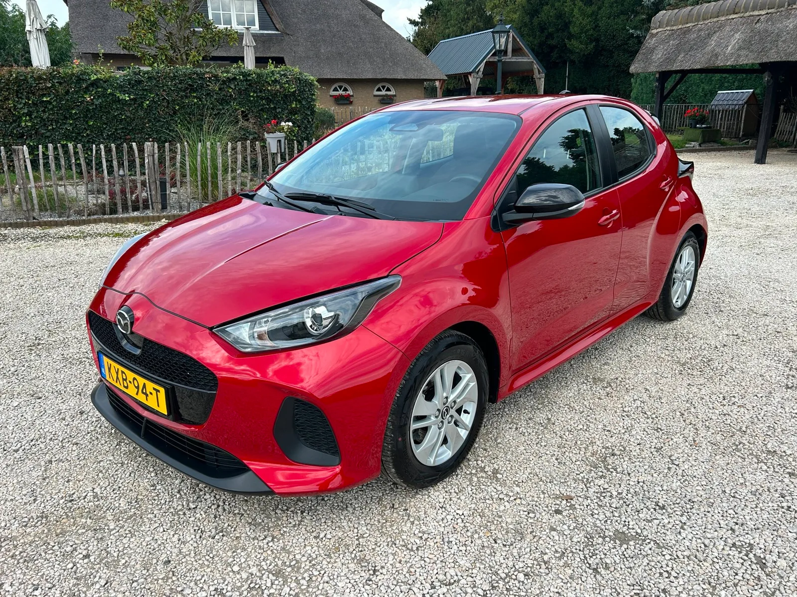 Mazda 2 Hybrid (2025) — foto 1