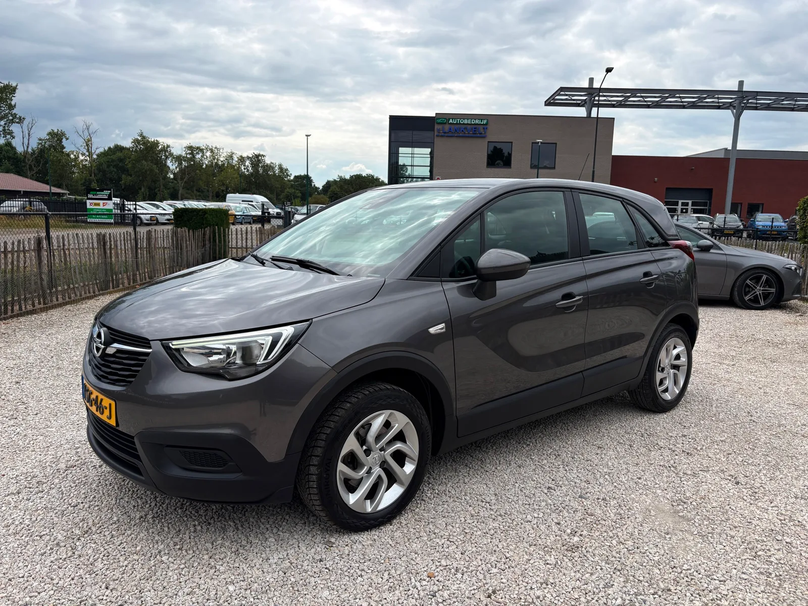 Opel Crossland (2021) — foto 1