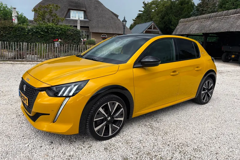 Peugeot 208 (2020)