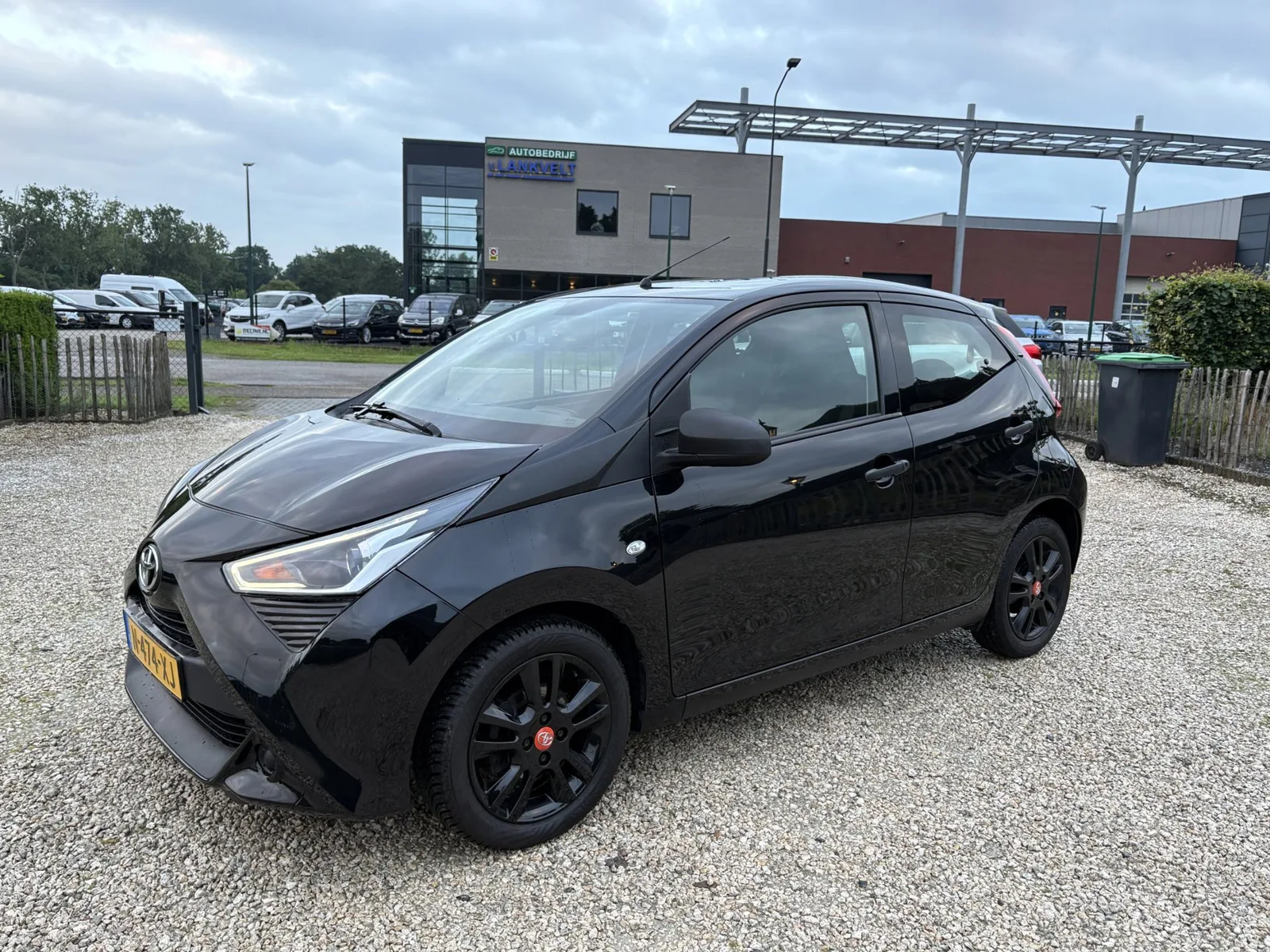 Toyota Aygo (2022) — foto 1