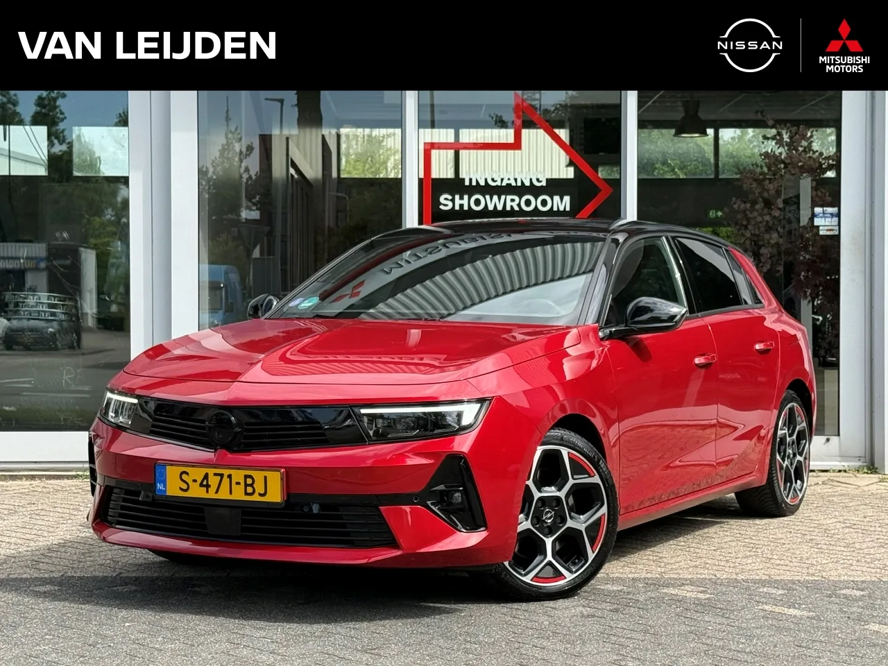 Opel Astra (2022) — foto 1