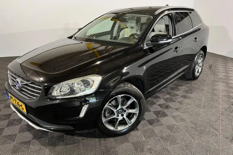 Volvo XC60 (2016)