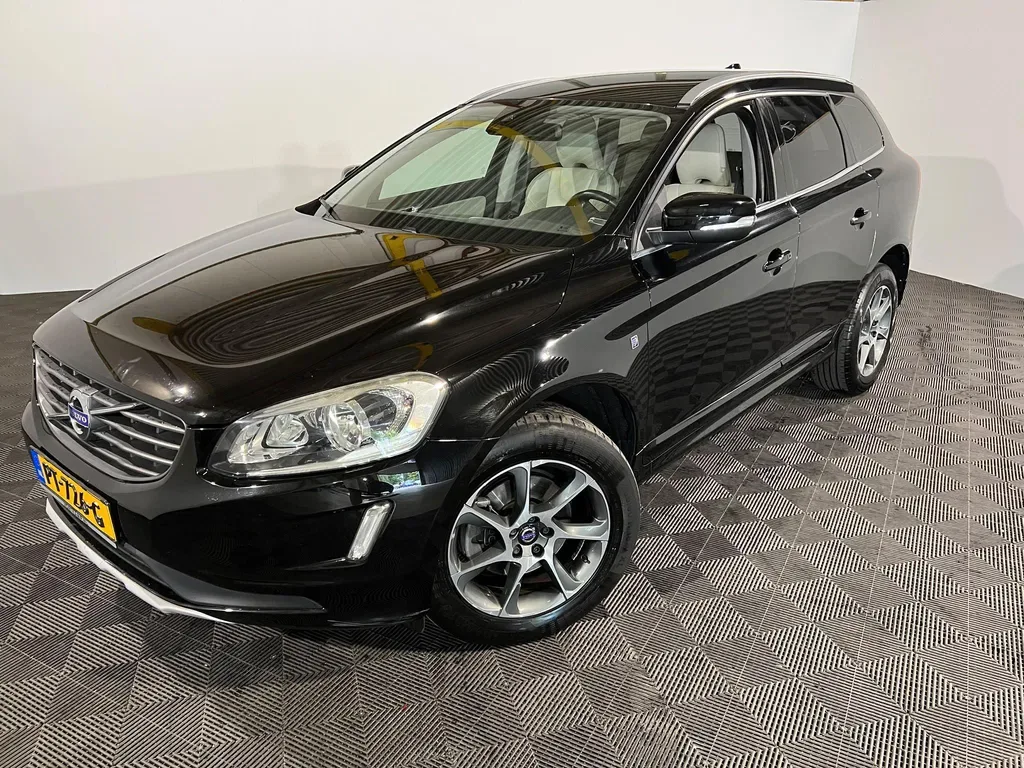 Volvo XC60 (2016) — foto 1