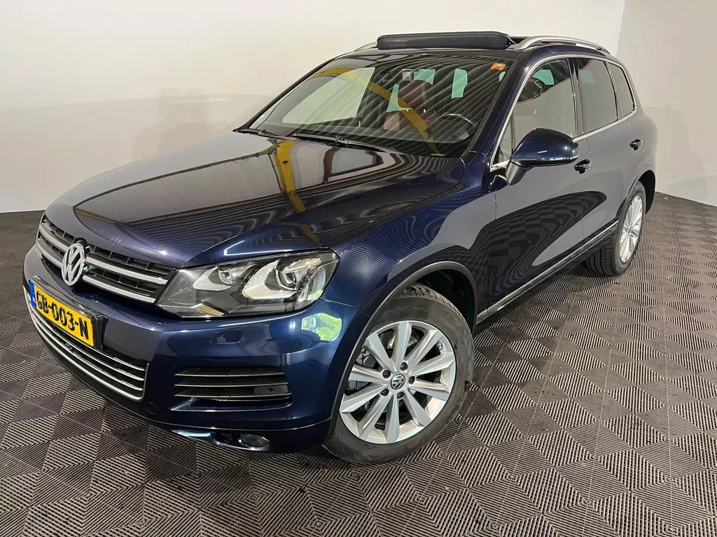 Volkswagen Touareg (2012) — foto 1