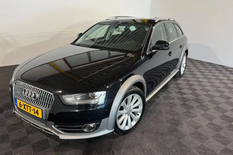 Audi A4 Allroad (2015)