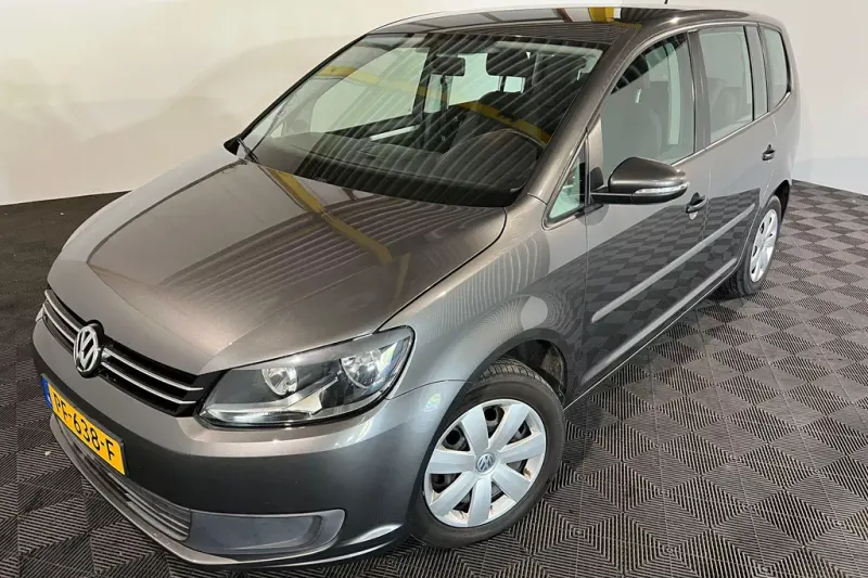 Volkswagen Touran (2013)