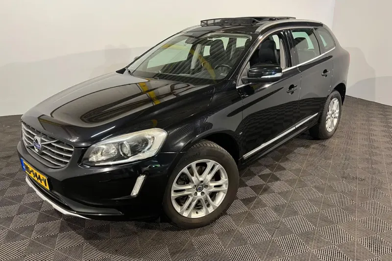 Volvo XC60 (2015)