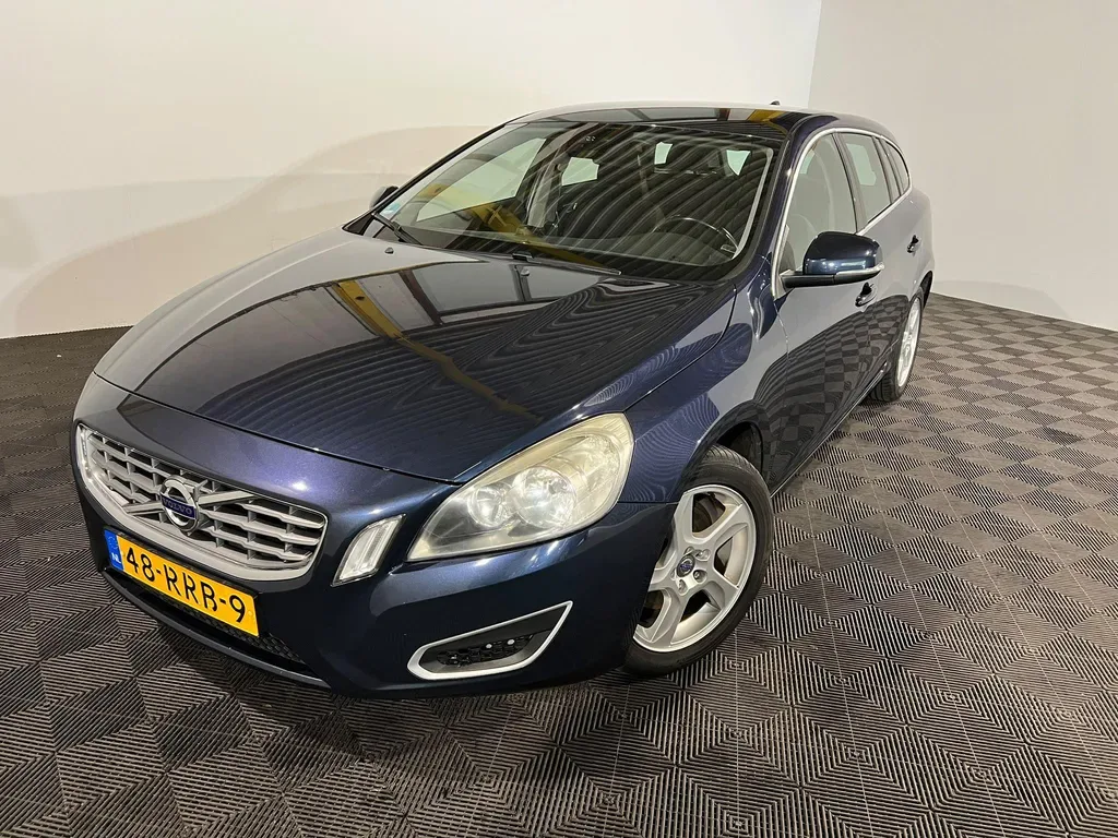 Volvo V60 (2011) — foto 1