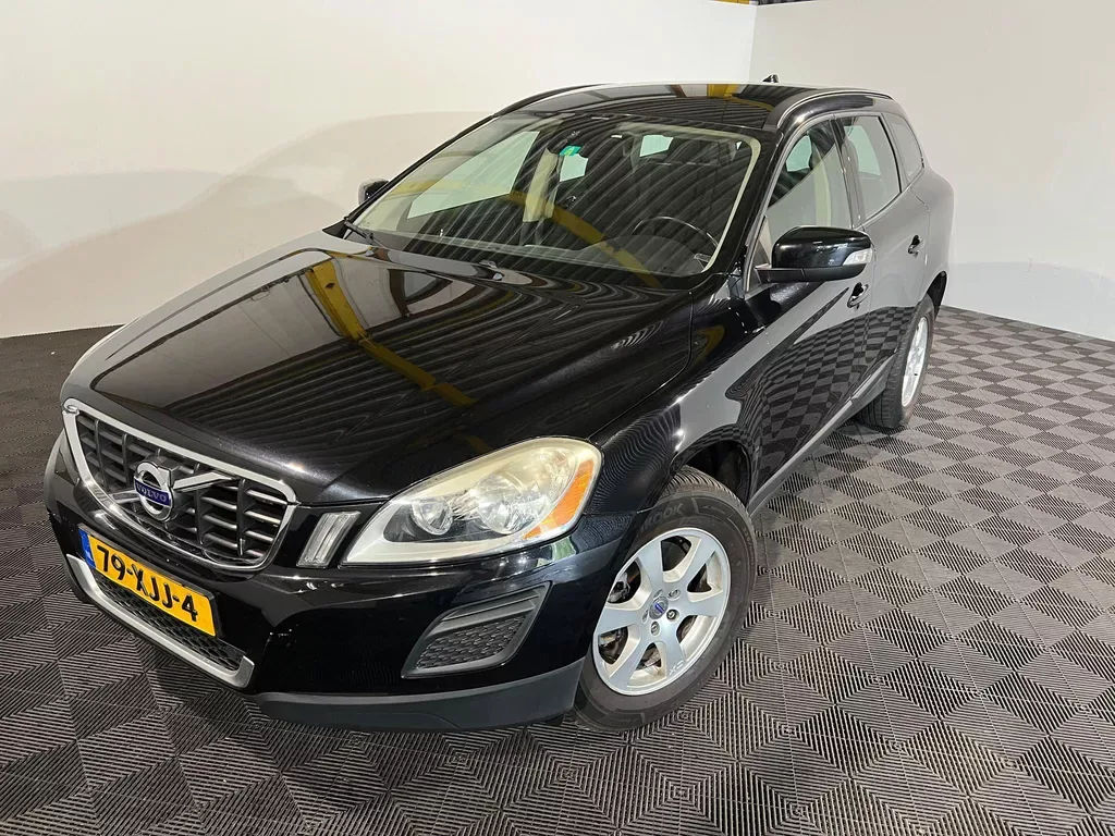 Volvo XC60 (2012) — foto 1