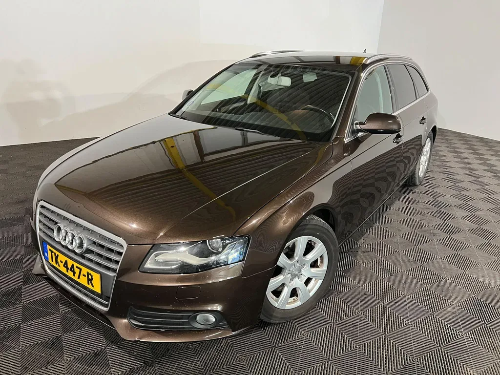 Audi A4 (2010) — foto 1
