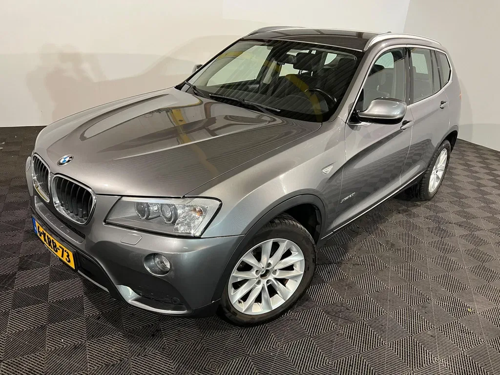 BMW X3 (2013) — foto 1
