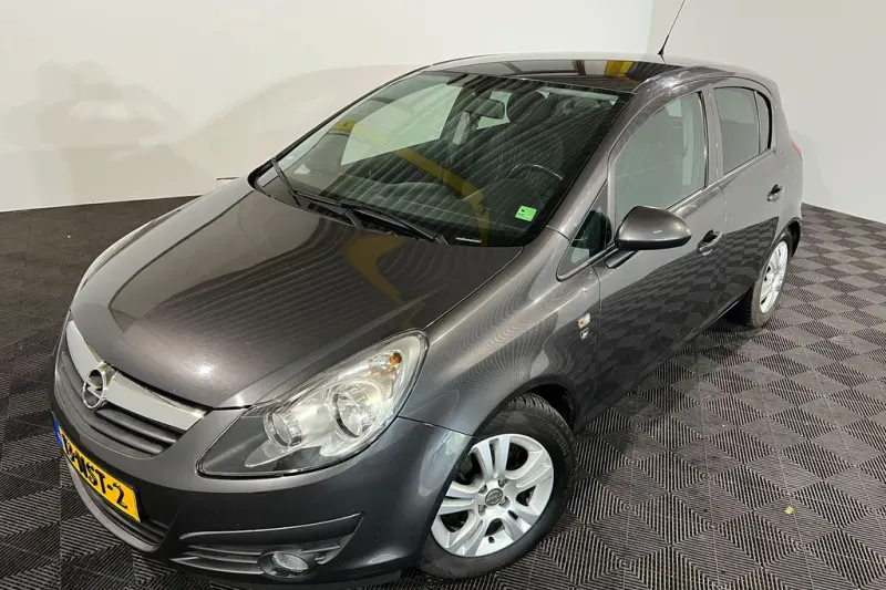 Opel Corsa (2010)