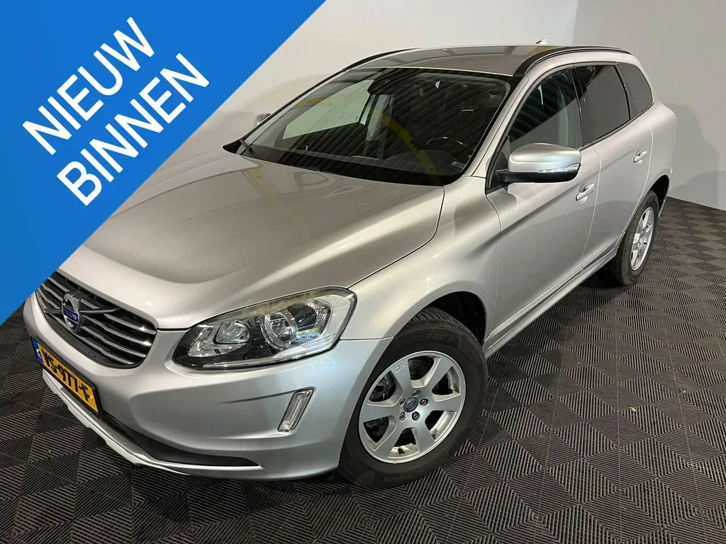 Volvo XC60 (2015) — foto 1
