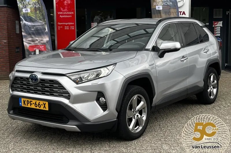 Toyota RAV4 (2021)