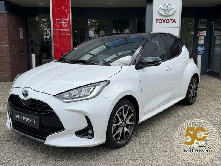 Toyota Yaris (2021) — foto 1