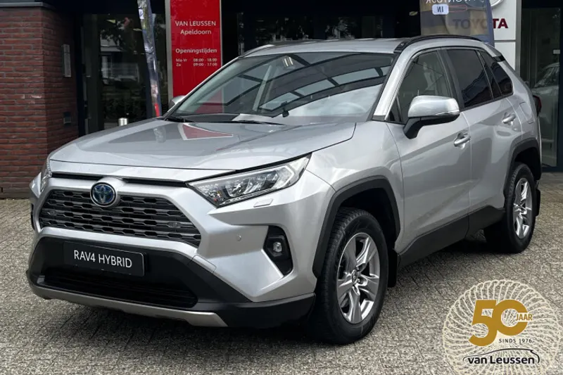 Toyota RAV4 (2024)