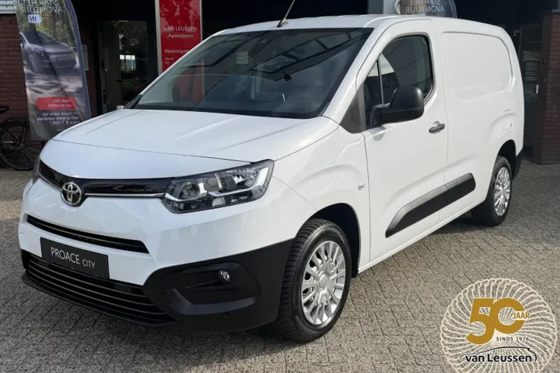Toyota Proace (2024)