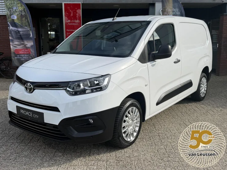 Toyota ProAce City (2024) — foto 1