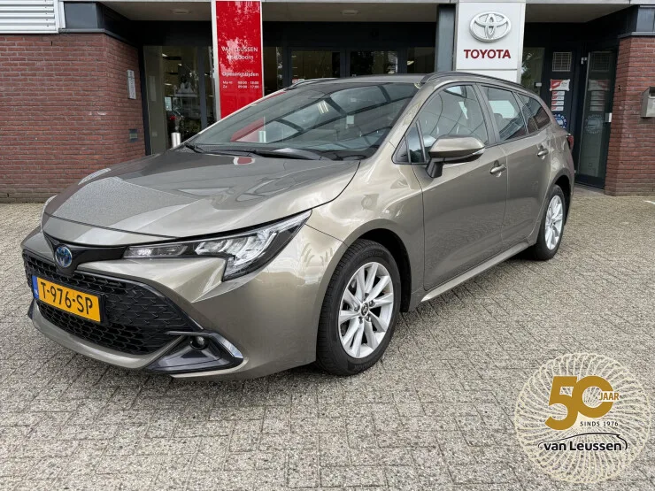 Toyota Corolla (2023) — foto 1