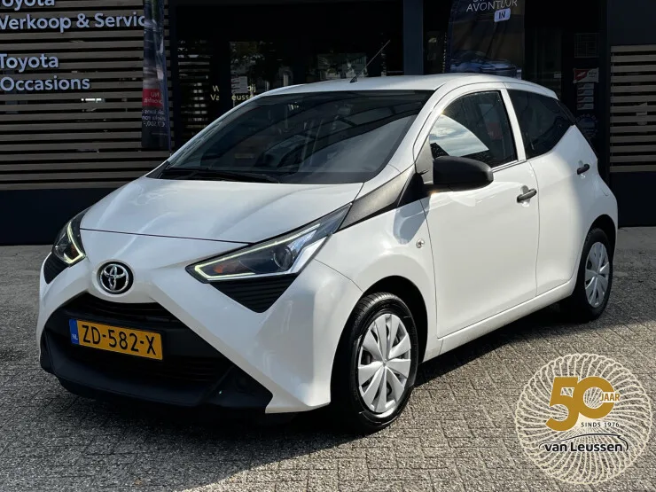 Toyota Aygo (2019) — foto 1