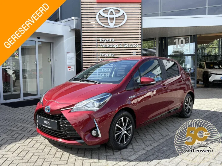 Toyota Yaris (2018) — foto 1