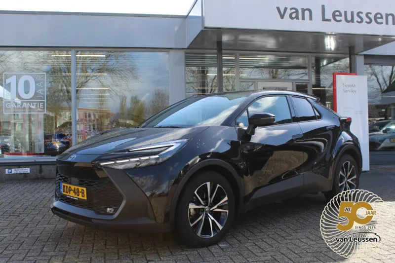 Toyota C-HR (2024)
