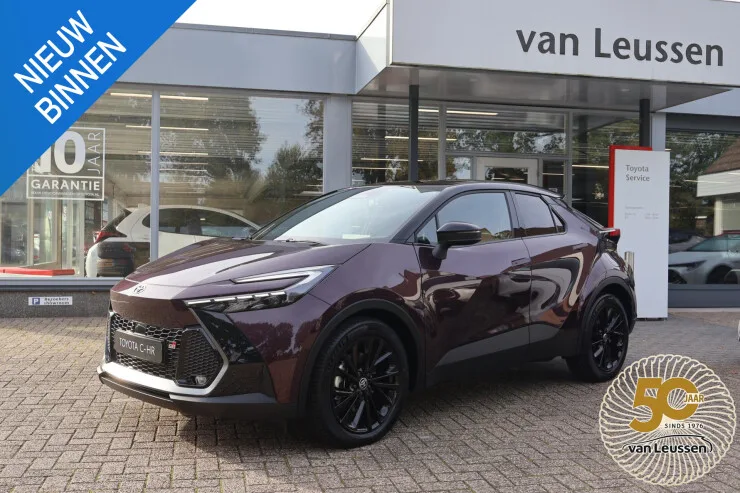 Toyota C-HR (2025) — foto 1