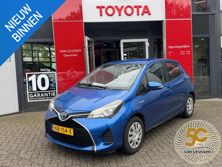 Toyota Yaris (2016) — foto 1