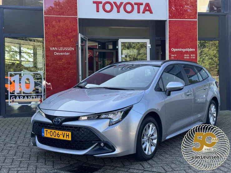 Toyota Corolla (2023) — foto 1