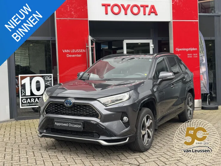 Toyota RAV4 (2021) — foto 1