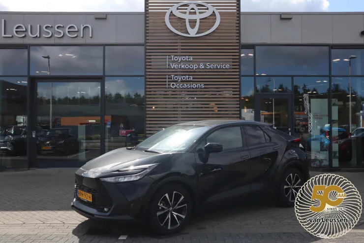 Toyota C-HR (2025) — foto 1