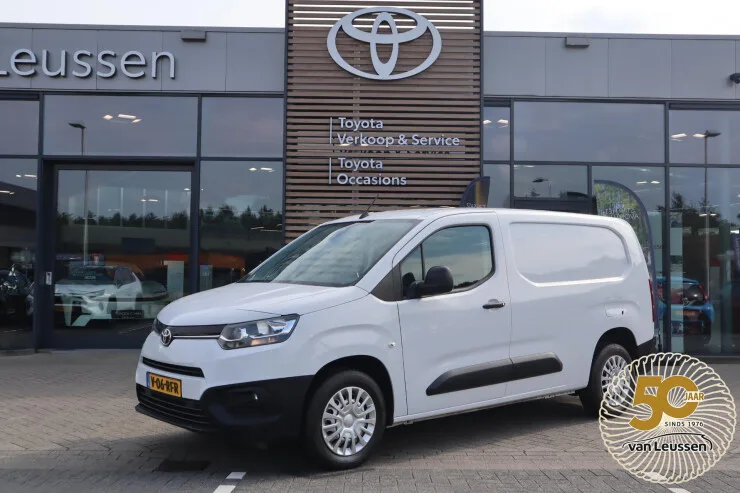 Toyota ProAce City (2024) — foto 1