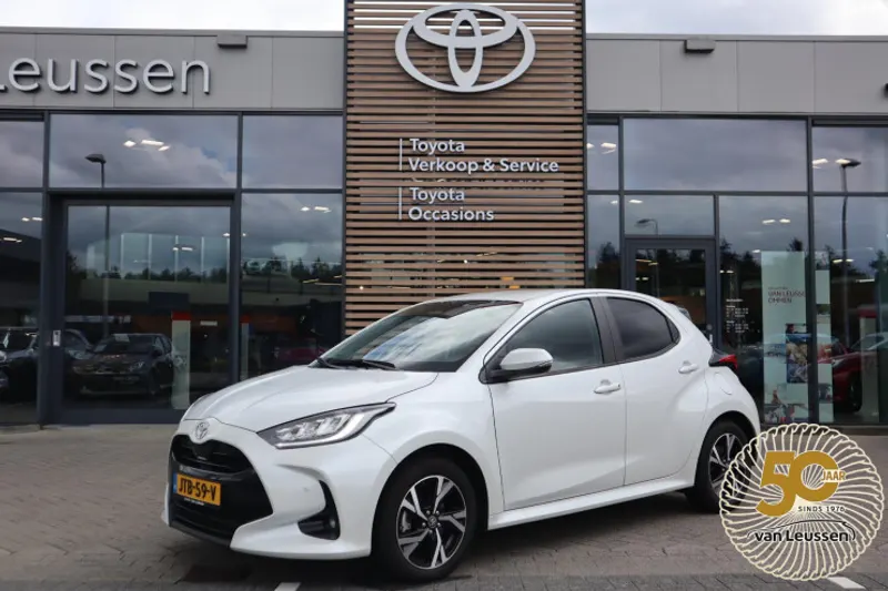 Toyota Yaris (2024)