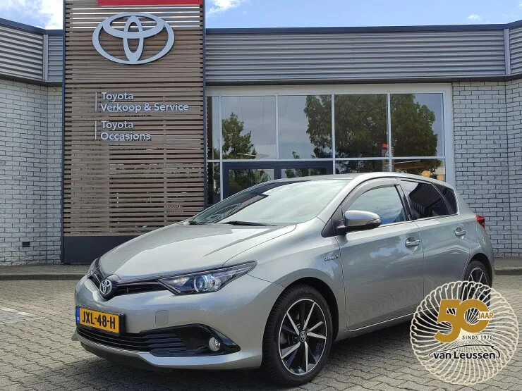 Toyota Auris (2019) — foto 1