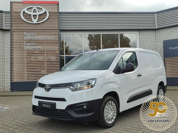 Toyota ProAce City (2024) — foto 1