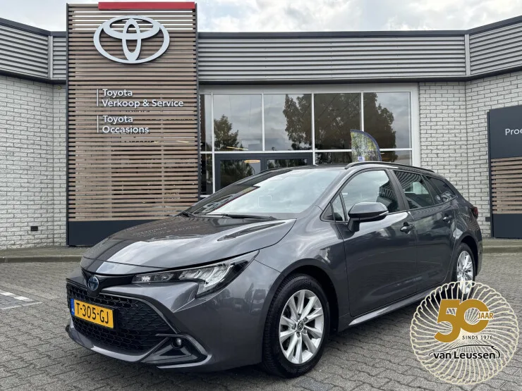 Toyota Corolla (2023) — foto 1