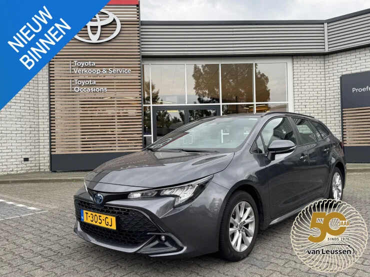 Toyota Corolla (2023) — foto 1