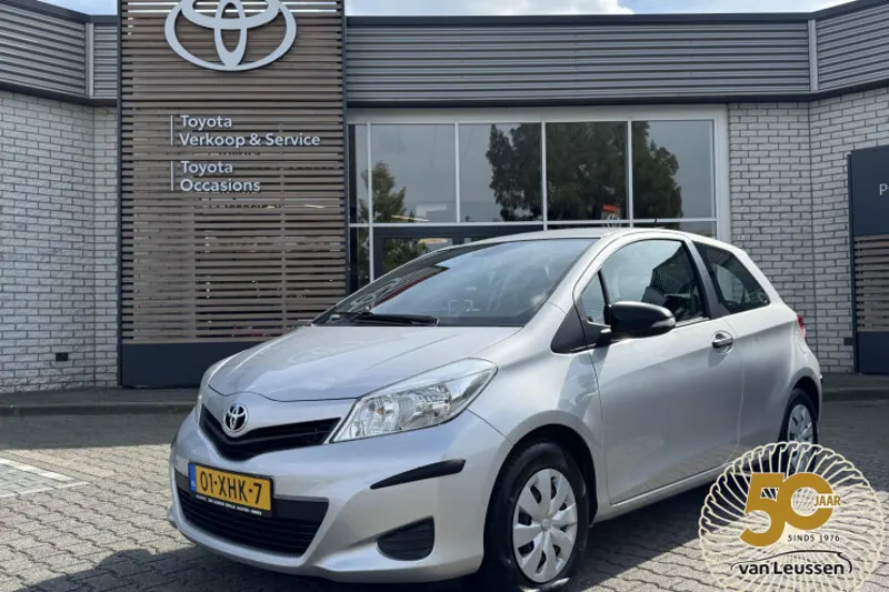 Toyota Yaris (2012)