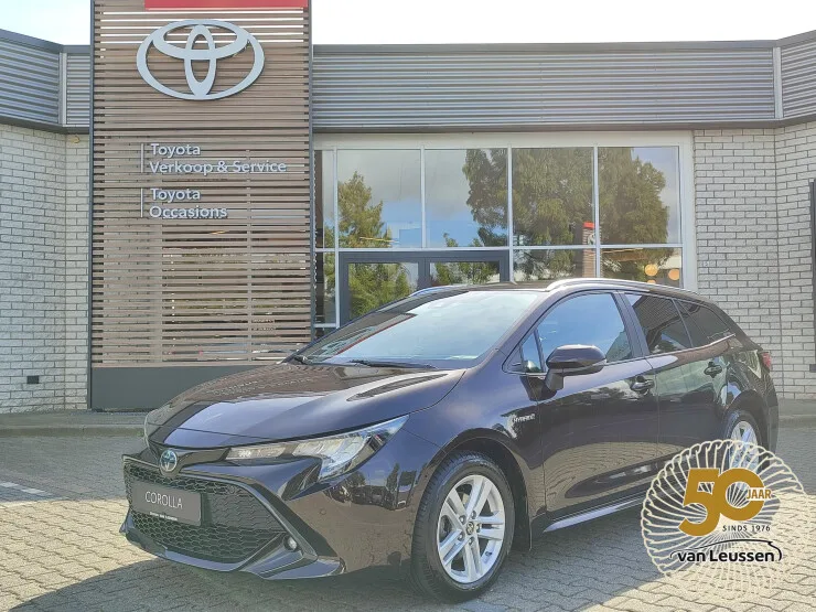 Toyota Corolla (2021) — foto 1