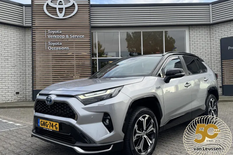 Toyota RAV4 (2024)