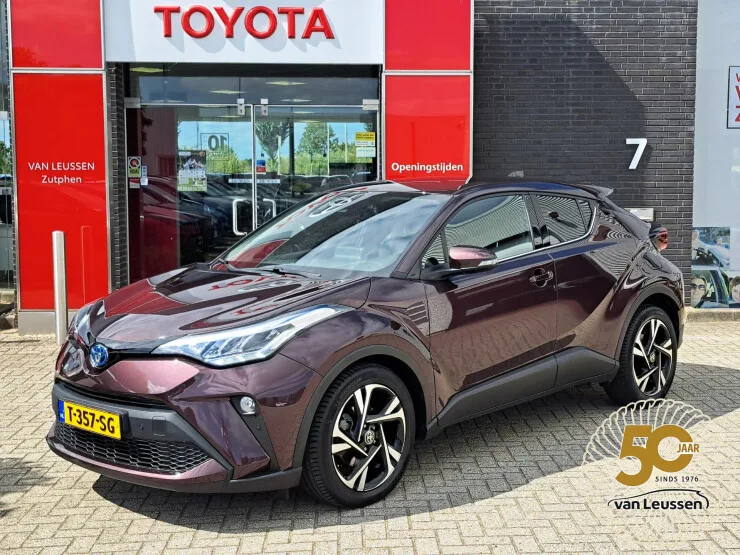 Toyota C-HR (2023) — foto 1