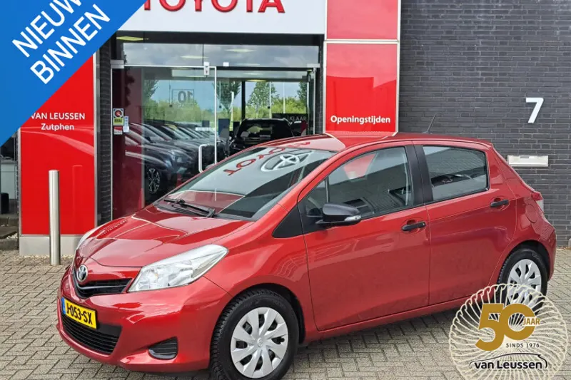 Toyota Yaris (2012)