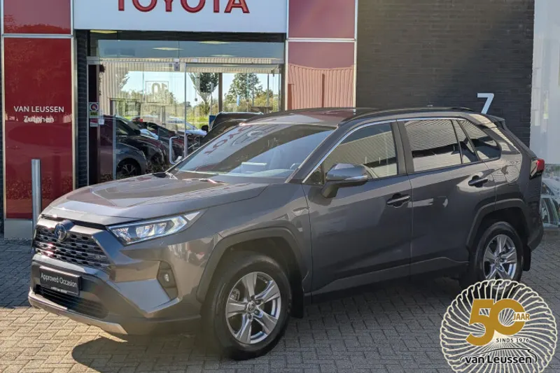 Toyota RAV4 (2024)