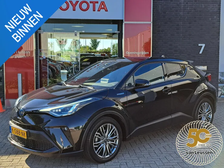 Toyota C-HR (2021) — foto 1