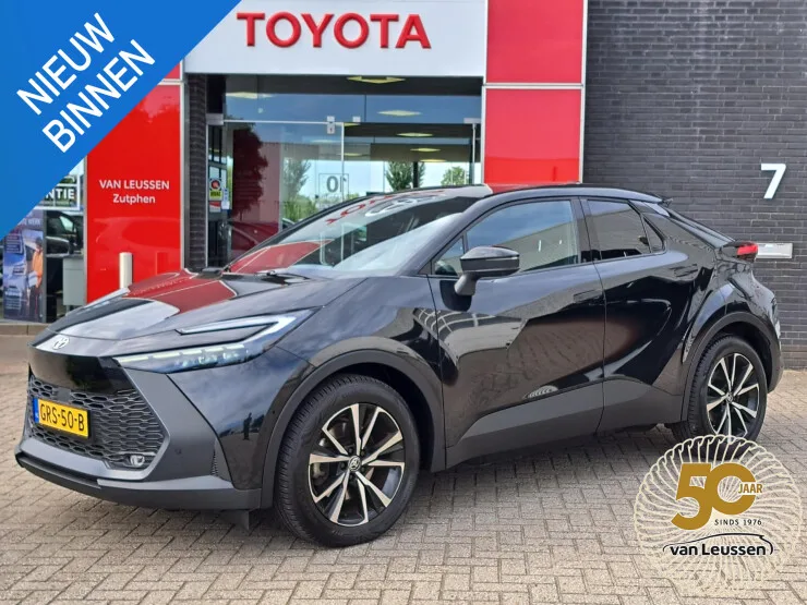 Toyota C-HR (2024) — foto 1