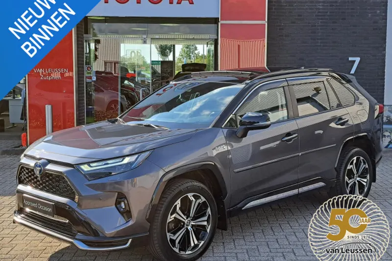 Toyota RAV4 (2022)