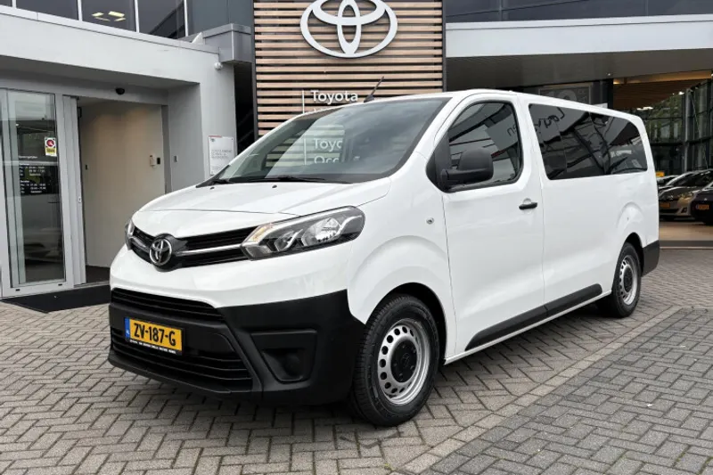 Toyota ProAce Shuttle (2019)