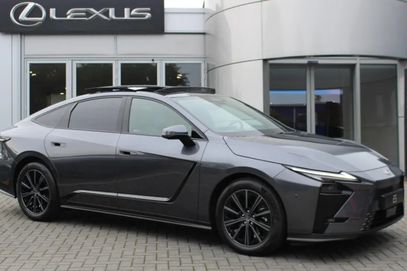 Lexus ES (2026)