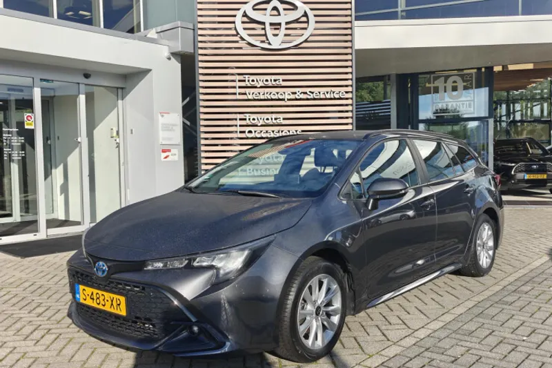 Toyota Corolla (2023)