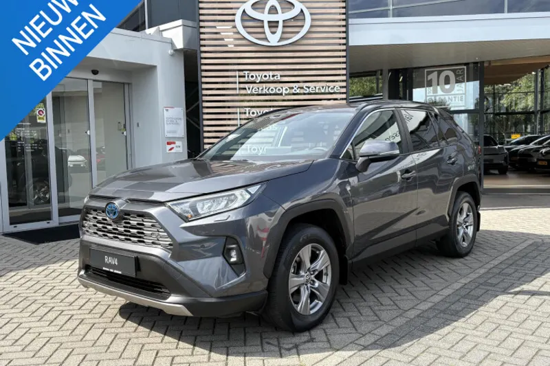 Toyota RAV4 (2024)